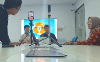 Tingkatkan Kesadaran Literasi Pentingnya Tata Kelola Keuangan Pribadi, Mahasiswa Jurusan Perbankan Syariah Universitas Alma Ata Buat Acara Podcast